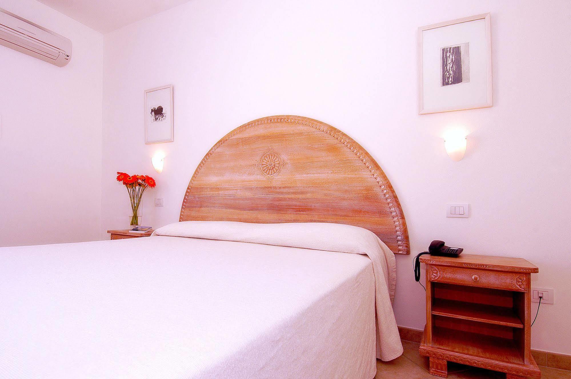Hotel Angedras Alghero Extérieur photo